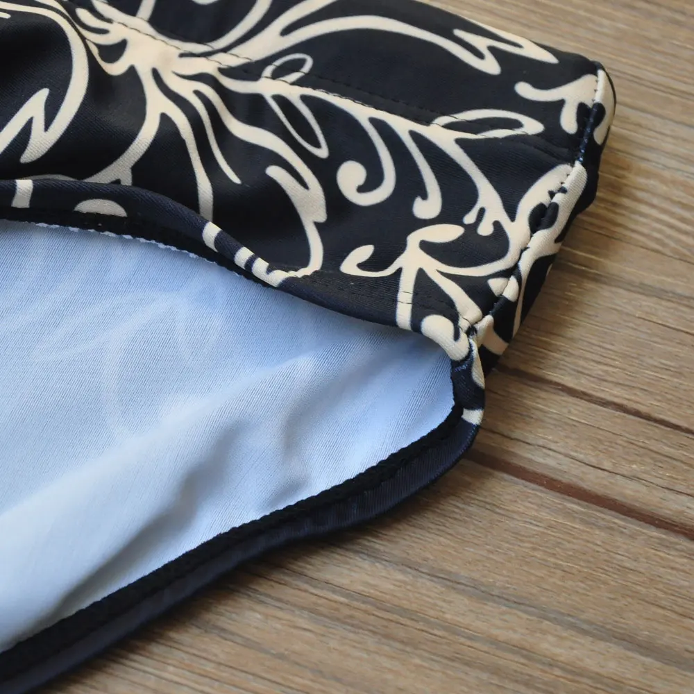 Мужские сексуальные шорты узкие эластичные с принтом для серфинга летние