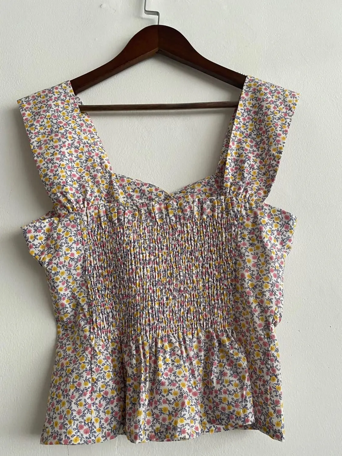 Women Front Buttons Vest Sleeveless Lady Vintage Floral Printing Backless  Female Tank Tops 2021 Summer New
