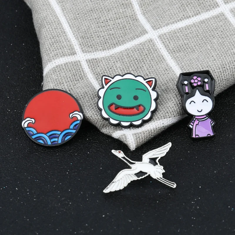 

Chinese Style Crane Ocean Wave Sun Metal Oil Drop Brooch Cartoon Character Cute Animal Pin Gift For Children