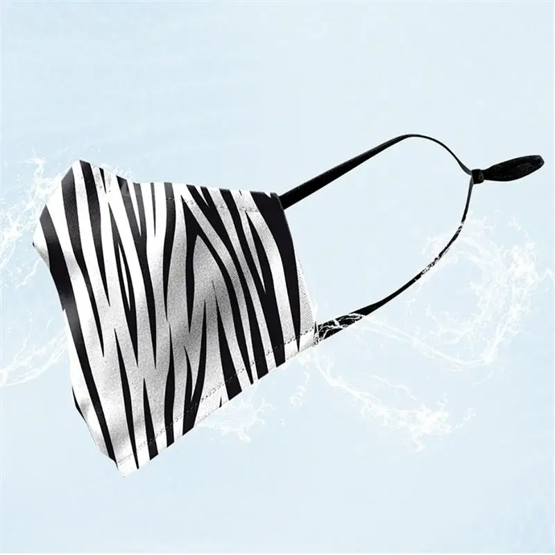 

1PCS Reusable Mouth Mask 3D Washable Dust & Fog Proof Breathable Soft Face Mask with 5PCS Filter Pads for Men Women Outdoor