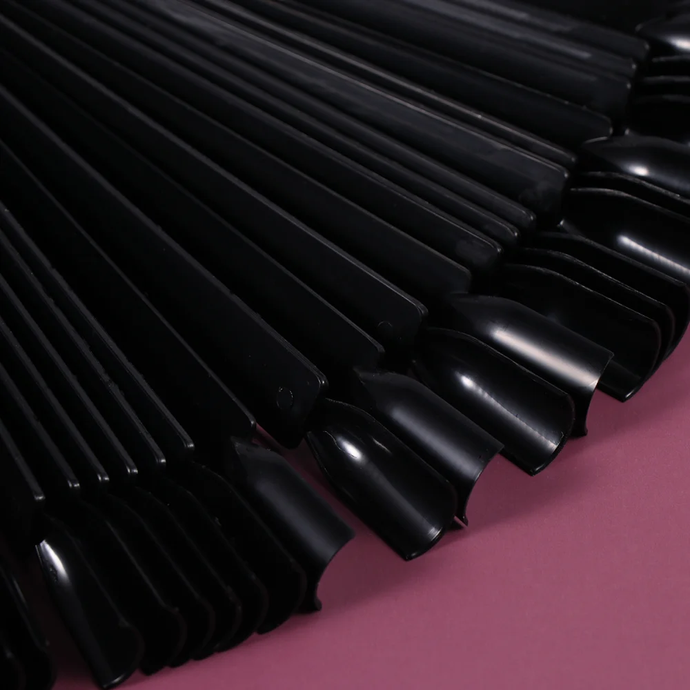 

3 Bags of False Nail Tips Display Board Fan Shaped Nail Polish Color Manicure Tool (Black)