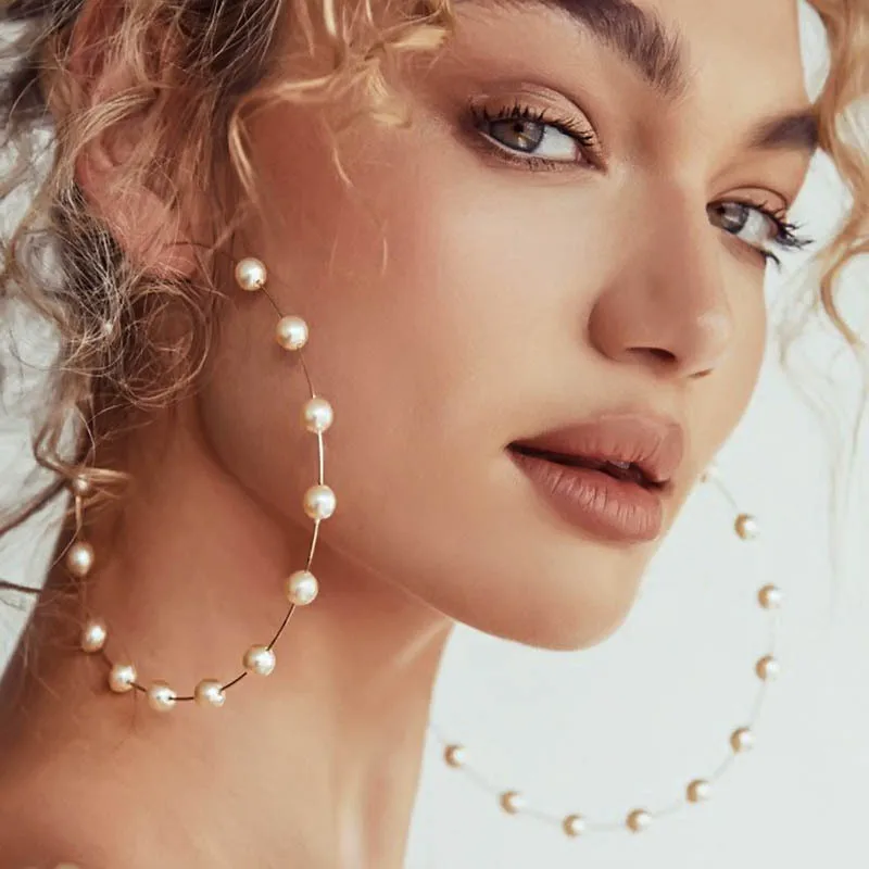 Женские элегантные белые/черные массивные серьги с искусственным жемчугом