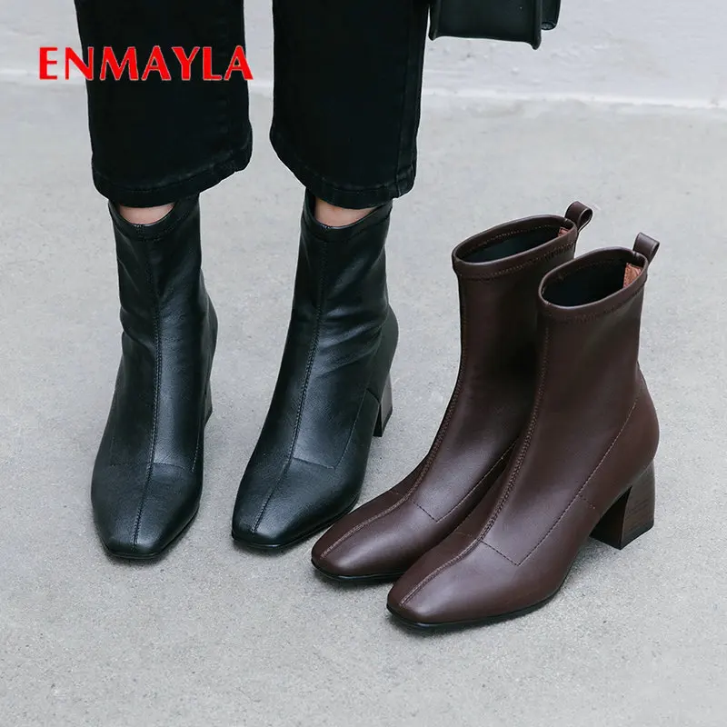 

ENMAYLA 2020 Mature Genuine Leather Boots Women Basic Round Toe Square Heel Ankle Boots for Women Zip Women Shoes Size 34-43