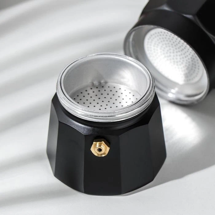 Кофеварка гейзерная Доляна Alum black | Бытовая техника