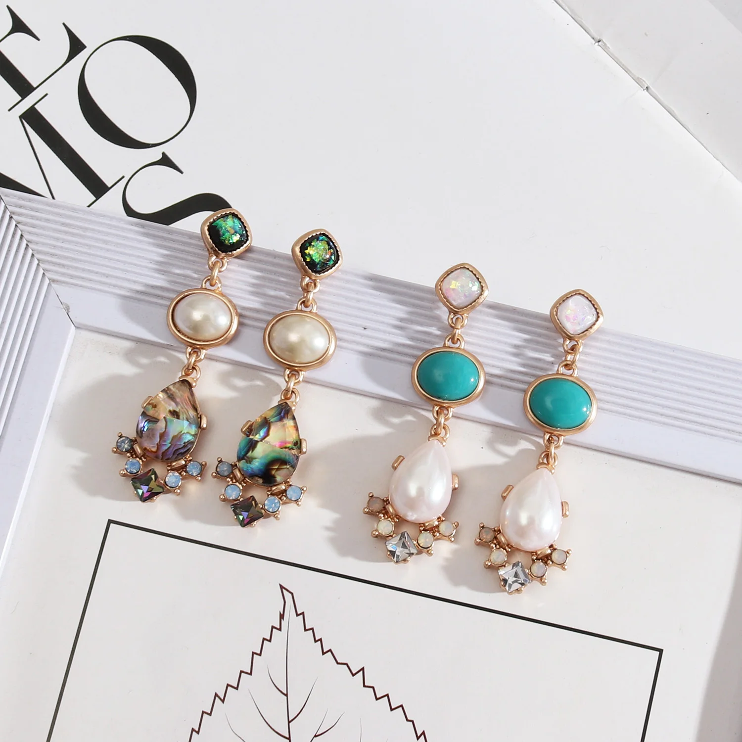 

Pave Semi-precious Stones Abalone Shell Crystals Turquoise Pearls Beads Dangle Drop Studs Earrings for Women Fashion Jewelry