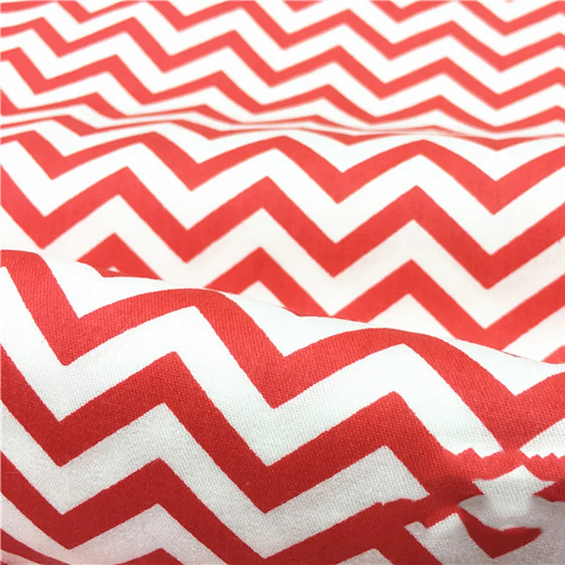 Красный цвет цветочный из хлопчатобумажной ткани ручной работы Лоскутная Ткань