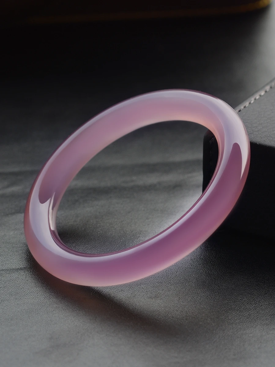 

Free certificate Natural agate chalcedony ice bottom light purple 54mm-64mm bracelet Elegant princess bracelet Send mother to gi