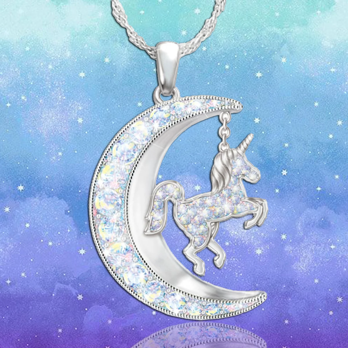 

2022 New Exquisite Colorful Crystal Unicorn Moon Pendant Necklace for Women Birthday Party Jewelry Fashion Accessories Love Gift