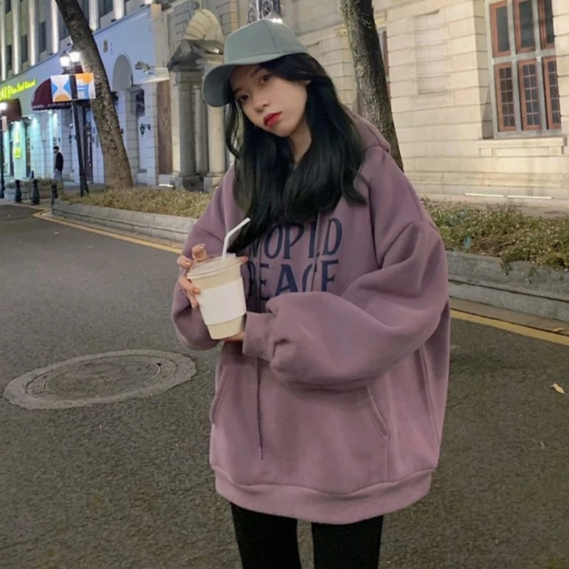 

Женская одежда, Новинка осени 2021, бархатные толстовки с капюшоном в Корейском стиле, свободная толстовка с принтом ленивых надписей для жен...