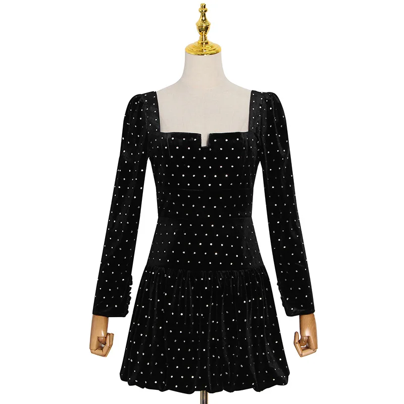 

High Quality Elegant Women Dress 2021 Spring New Fashion Long Sleeve Square Collar Solid Diamonds Slim Sexy Mini Women Dress
