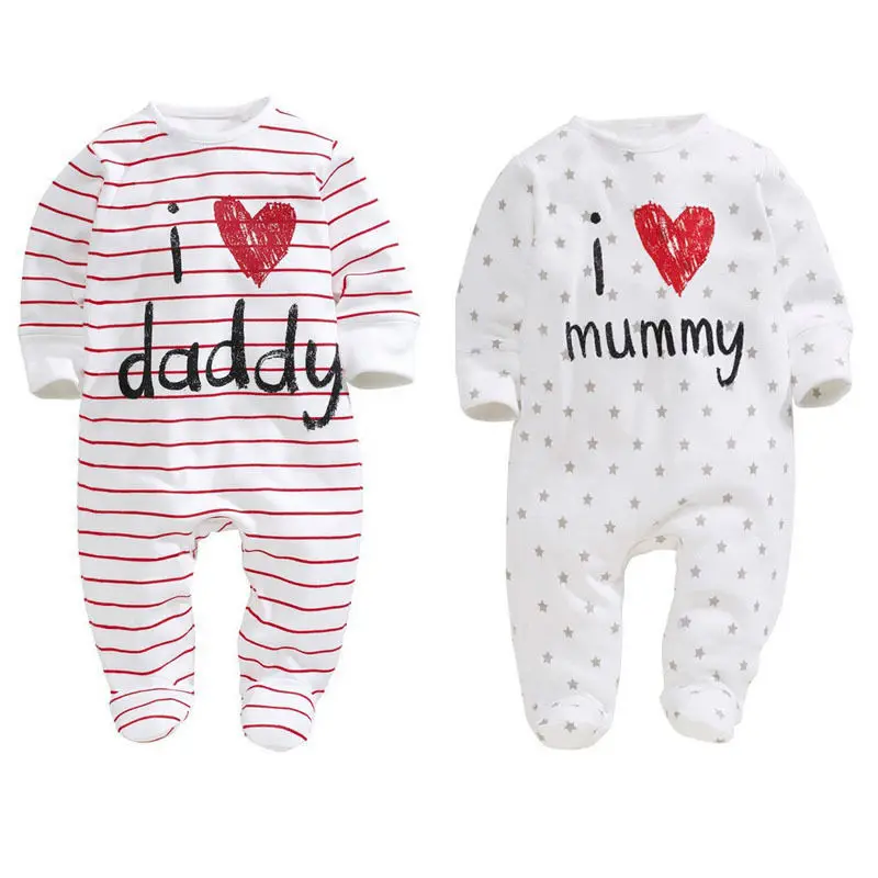 

Детский комбинезон с надписью «I Love Mommy»
