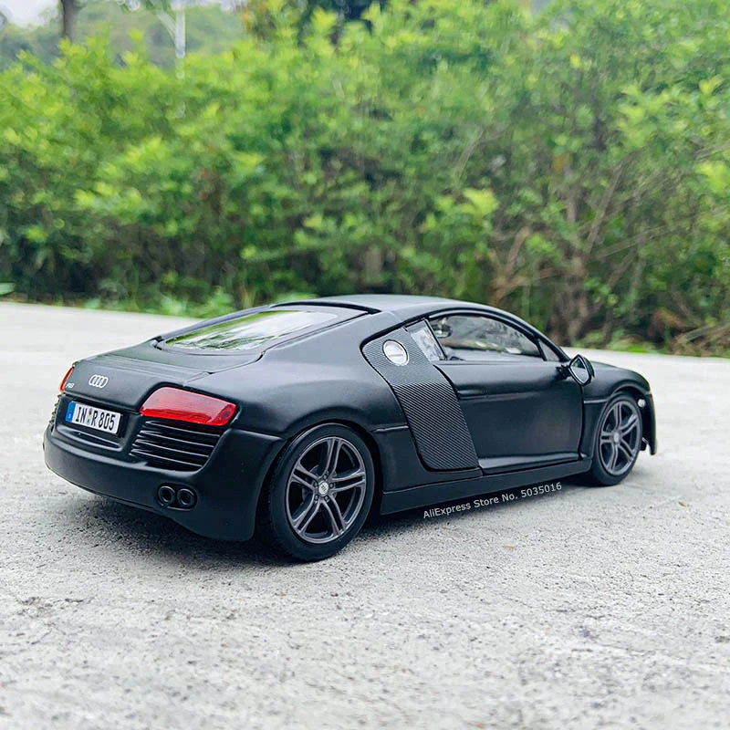 Модель спортивного автомобиля Maisto 1:24 Audi R8, Авторизованная модель автомобиля из сплава, Декоративные Коллекционные игрушечные инструменты от AliExpress RU&CIS NEW