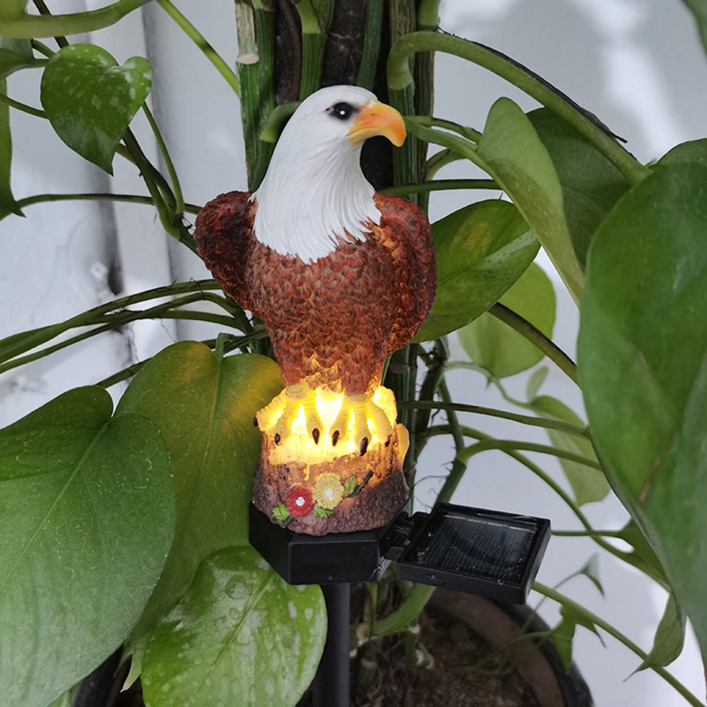 

LED Solar Ground Lawn Lamp Eagle Statue Pathway Light Outdoor Garden Decoration Waterproof Lawn Decorative Lamp for Yard Patio