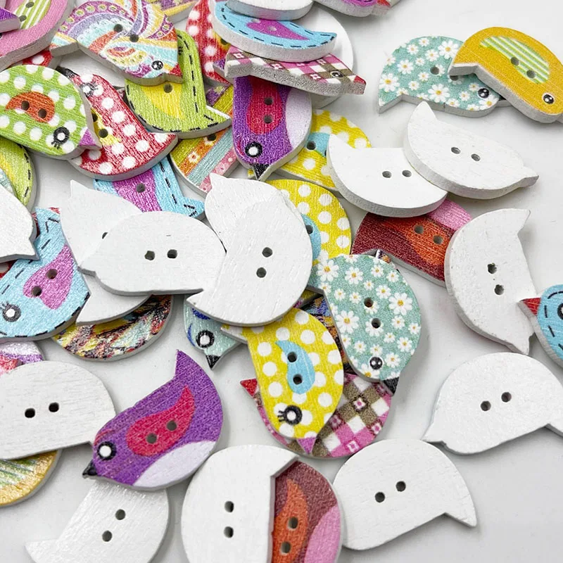 100 шт./лот разноцветные Симпатичные пуговицы в виде птиц с 2 отверстиями печатные