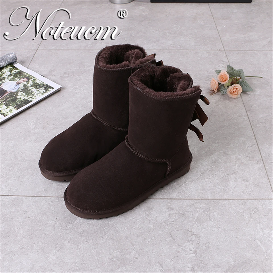 A08W02 Coffee color Уги женские зима валенки зимние Женские ботильоны из натуральной кожи в австралийском стиле; зимние высокие женские ботинки с искусственным мехом и бантом сзади; милые ботинки на плоской подошве для женщин и девушек - Цвет: A08W02 Coffee color