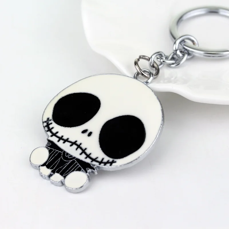 

The Nightmare Before Christmas Jack skull Keychain Zinc alloy mask Movie periphery Pendant keyring Accessories Jewelry Gift