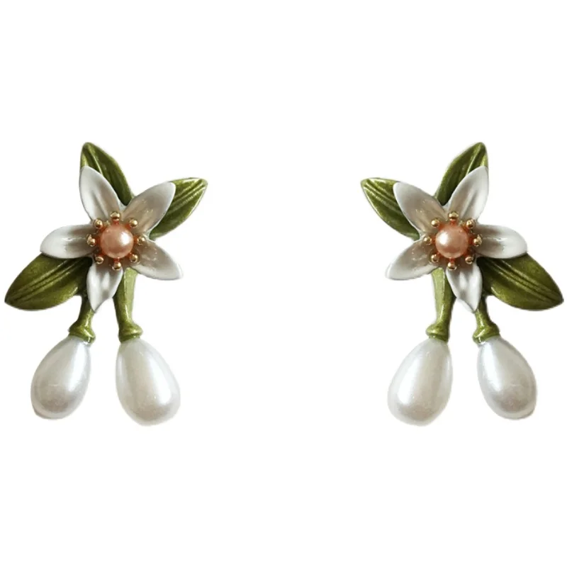 

Bilandi S925 needle Sweet Jewelry Stud Earrings Delicate Design Simulated White Pearl Floer Earrings For Girl Lady Gifts