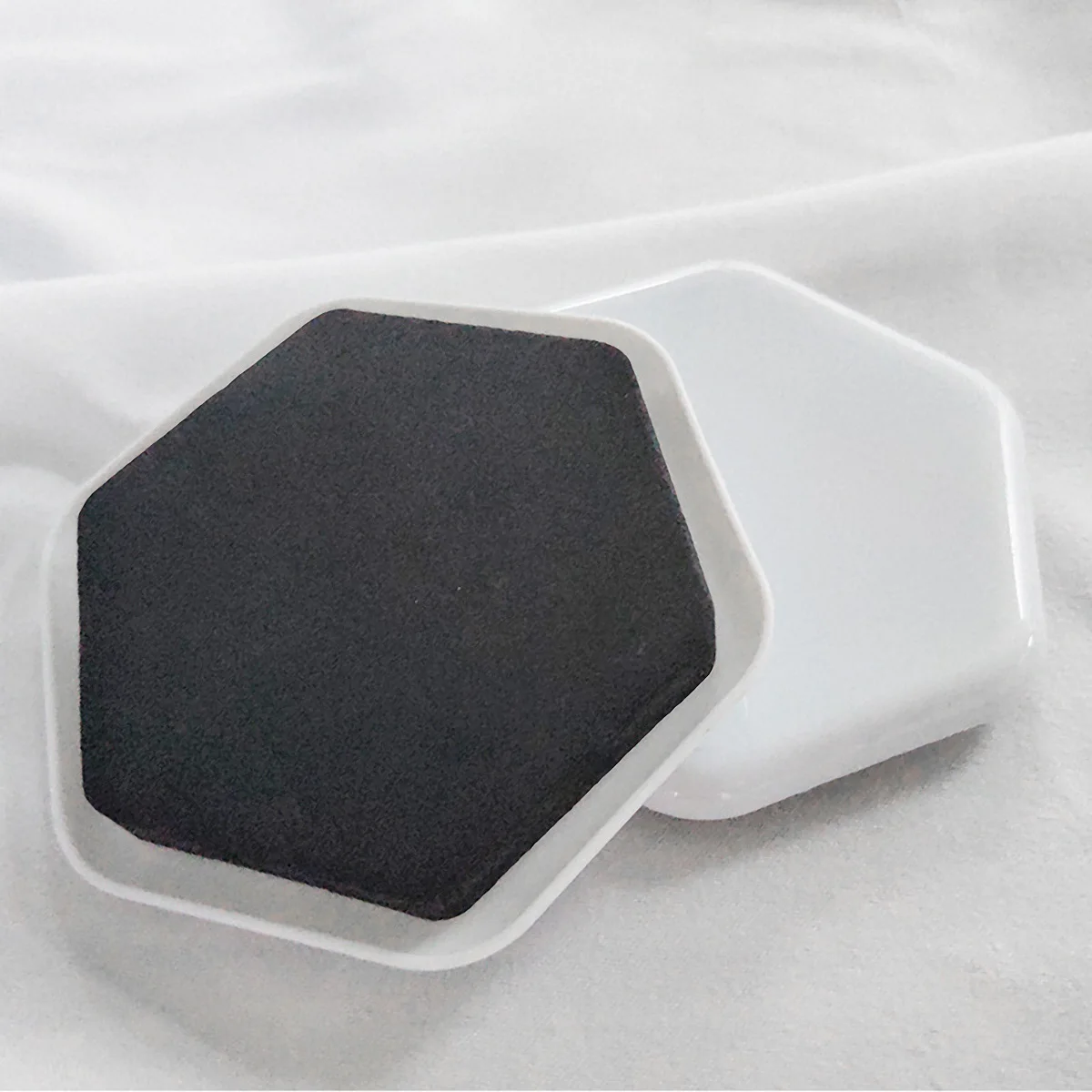 

4Pcs Heavy Duty Furniture Sliders Table Moving Pads Floor Protectors Easy Moving Desk Chair Sofa Legs Protectors Accessories