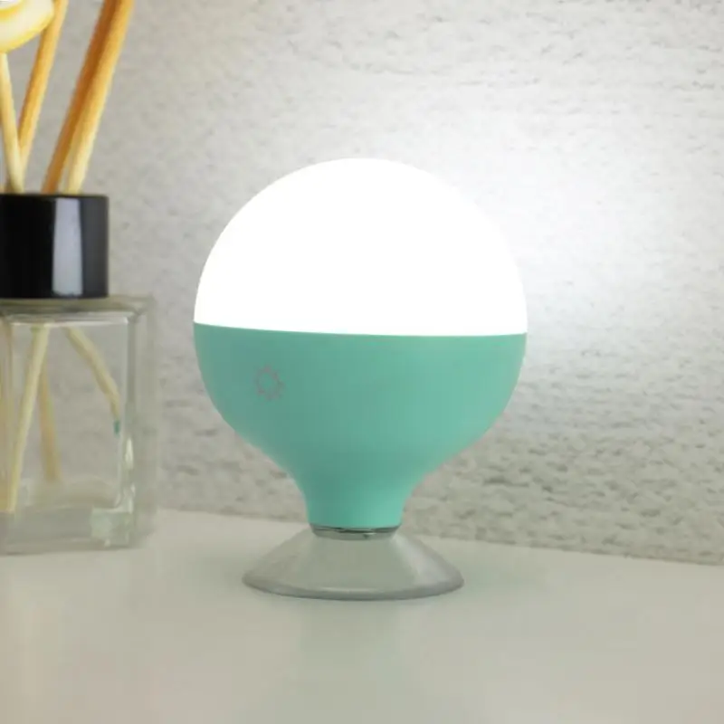 

LED Light Bulb USB Charging Suction Cup Mirror Lamp Wireless Perforation-free Dressing Table Vanity Mirror Light Indoor Lighting