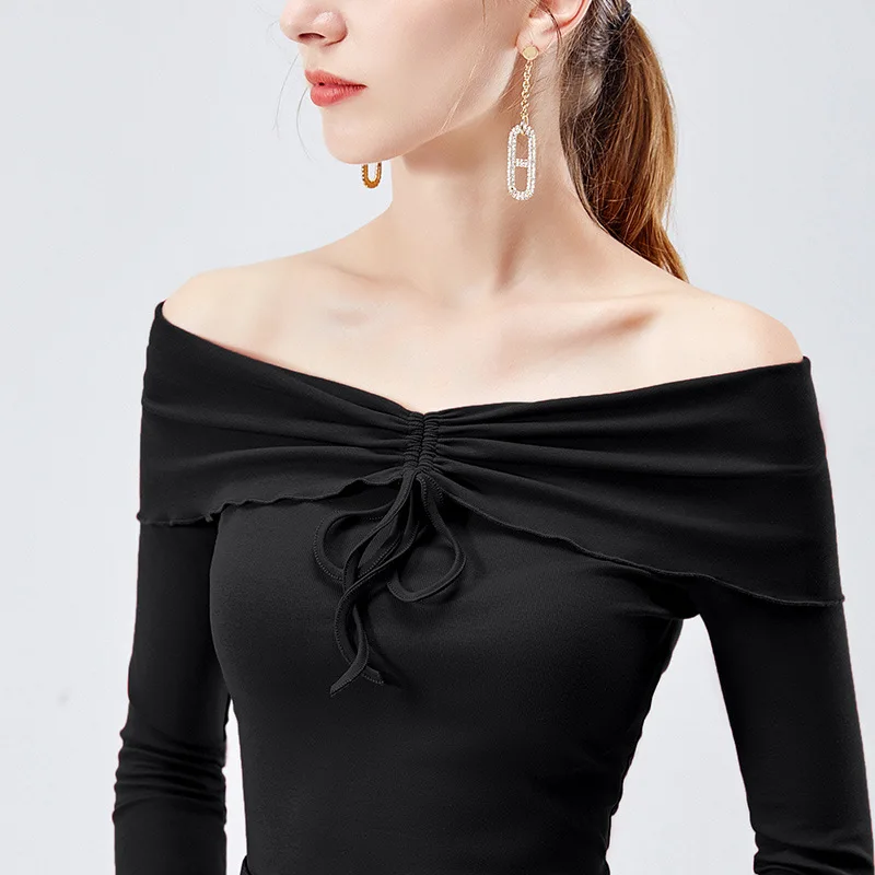 Осень новинка 2019 модные сексуальные с открытыми плечами топы футболки длинными