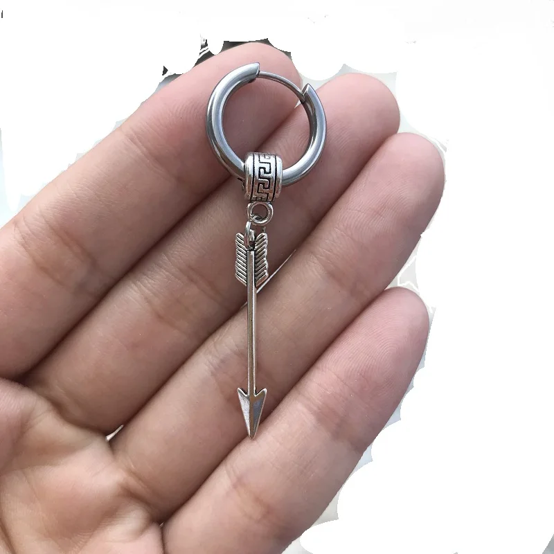 Готические корейские серьги серебряные панк рок из нержавеющей стали аллергический Круг Круглый Крест Звезда стрелка Череп серьги для мужчин и женщин - Окраска металла: 10