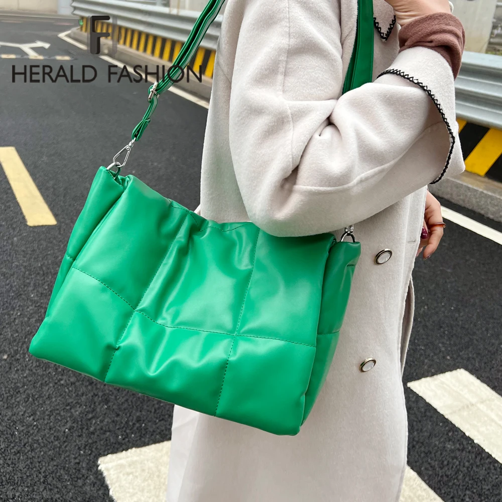 

Зимняя женская сумка на плечо с подкладкой из пуха и перьев, женская сумка-тоут, сумка для покупок, большая пушистая Хлопковая женская сумка ...