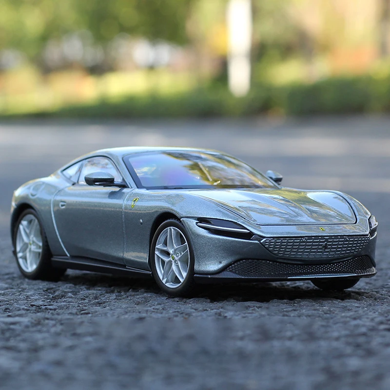 

Bburago 1:24 Ferrari Roma Supercar Simulation Car Model Alloy Toy Car Vehicle Children Classic Metal Cars birthday gifts