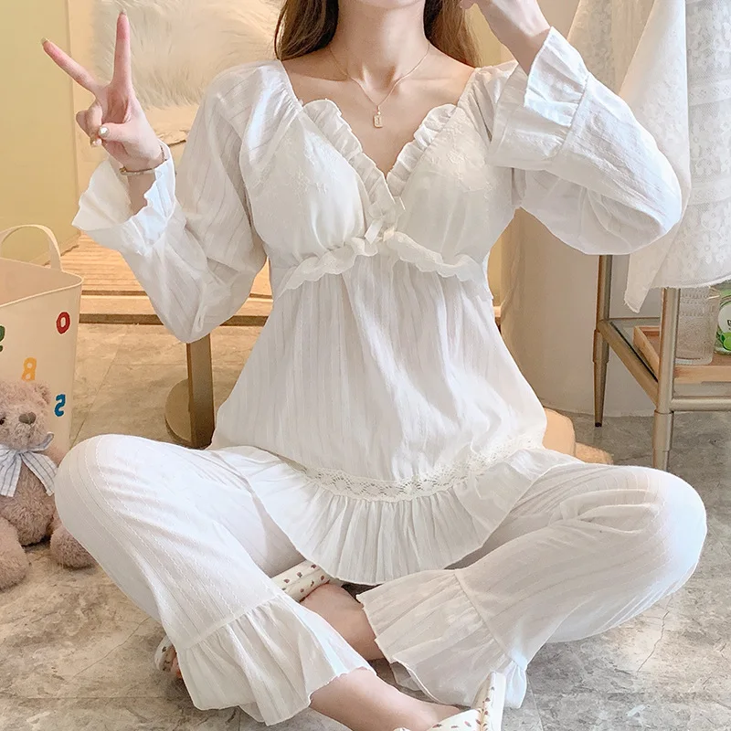 Женская кружевная ночная сорочка с V-образным вырезом | одежда