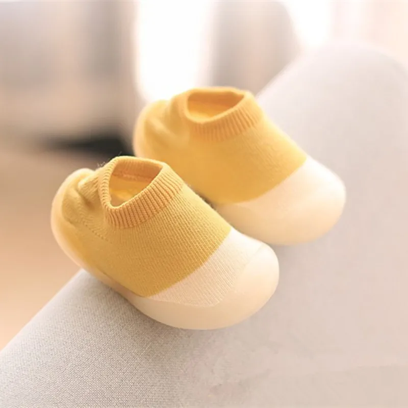 

2021 New Spring Autumn Baby Foot Socks Indoor Toddler Floor Socks Toddler First Walkers Solid Color Rubber Sole Slae