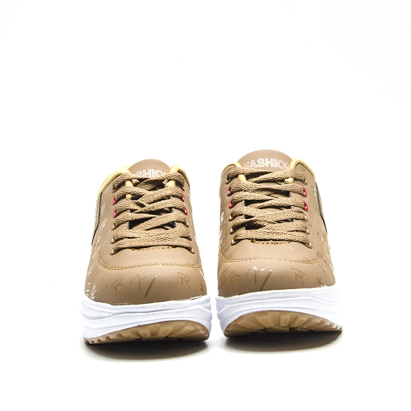 Женские кроссовки на платформе Fujin черные и белые со скрытым каблуком толстой