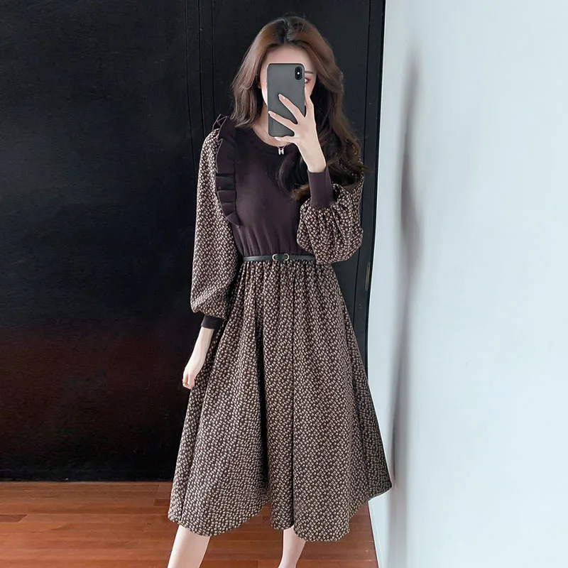 

Fall Winter 2021 New French Thickened Brushed Round Neck Floral Stitching Receive Waist A-Line Casual Midi Base Knitted Dresses