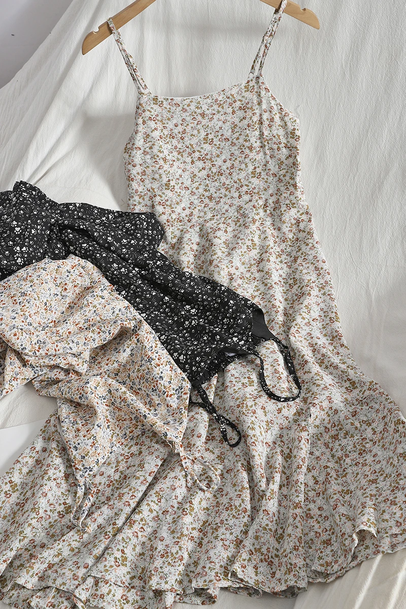 

Korean Vintage Sweet floral beach dress print V-neck suspender dress for women summer new style casual beach gentle dress female