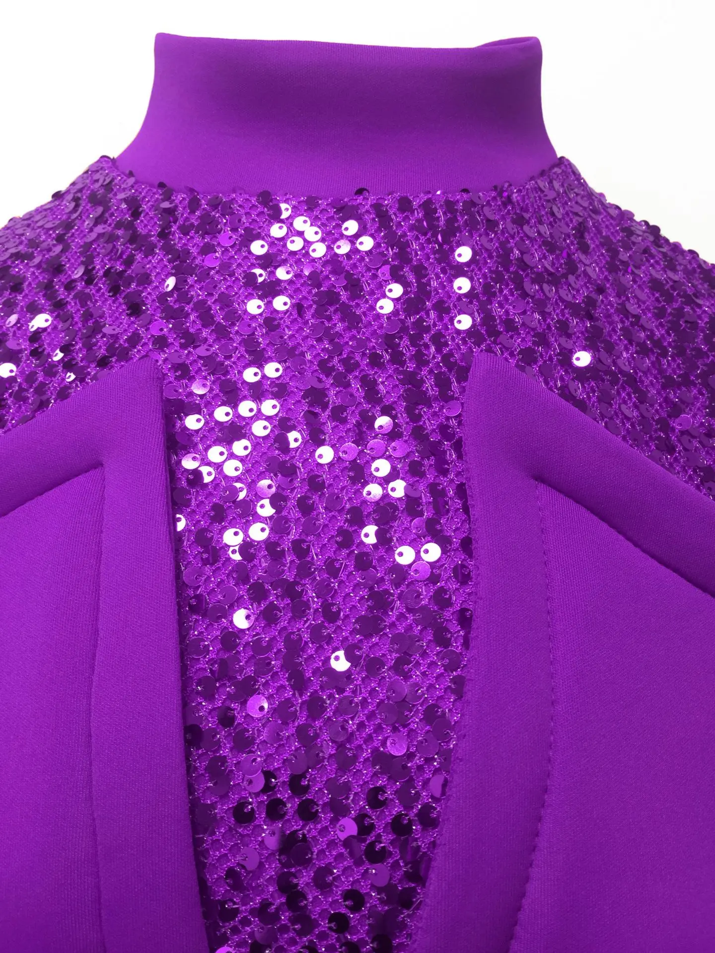 

2021 Purple Sequined Ruffled Dress Elegent Party Club Women Solid Autumn Long Sleeve Plus Size Knee-length Dress Low Waist XXL