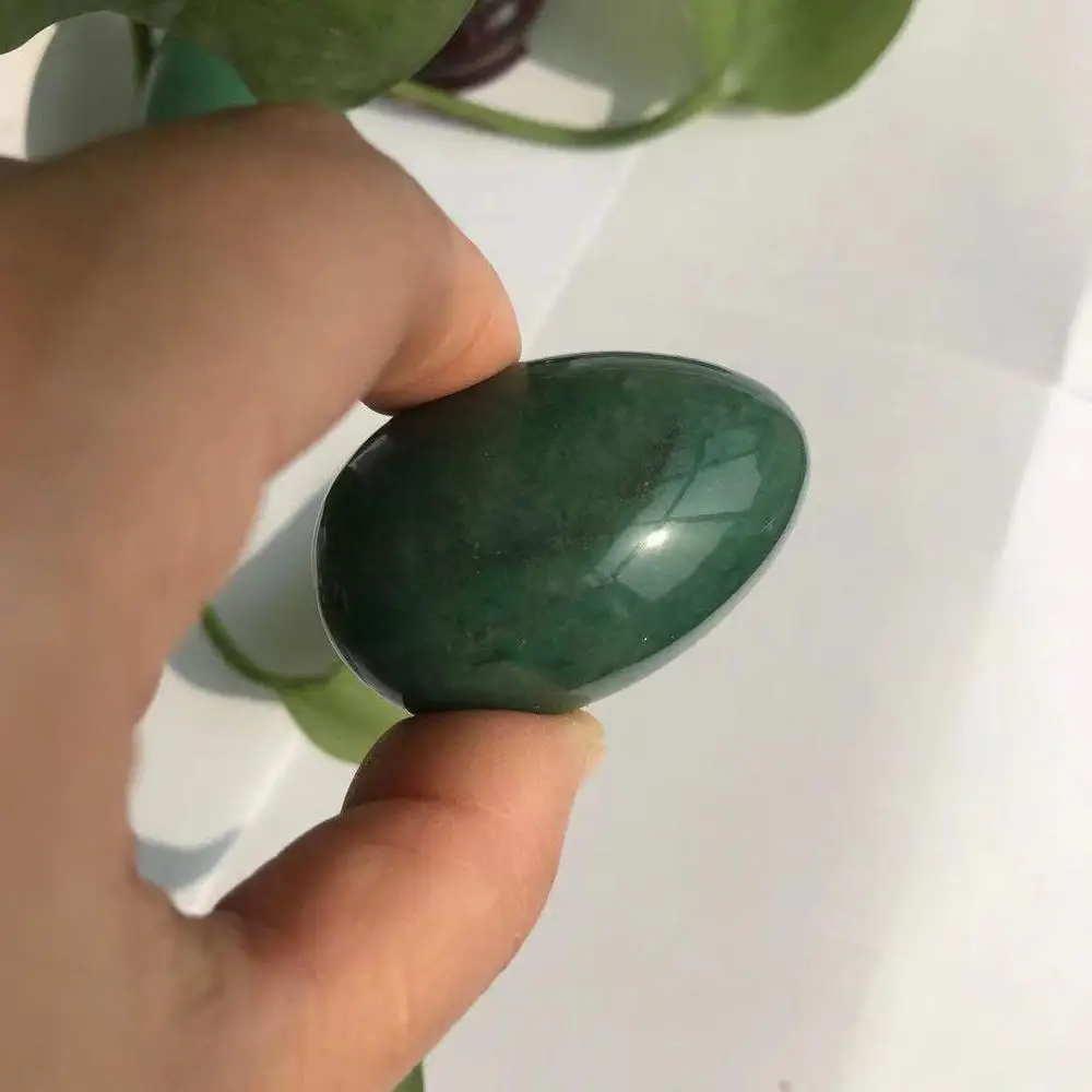

Beautiful dongling jade egg natural crystal Reiki decoration gift for home