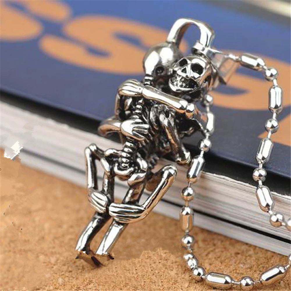 

Men Infinity Black Stainless Steel Love Necklace Couple Skulls Hug Chain Pendant necklace Fine Jewelry Gifts