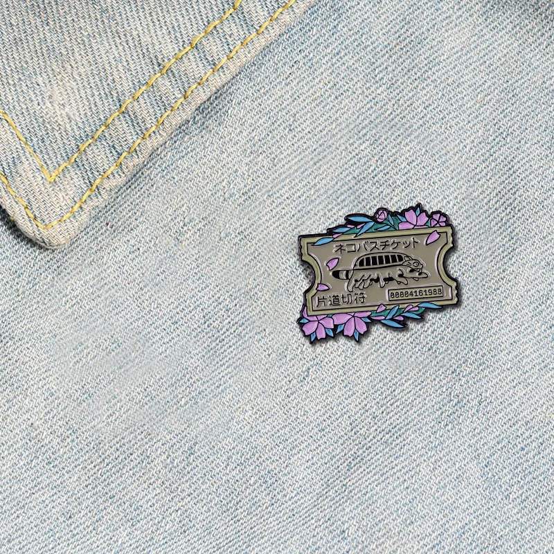 Мой сосед Тоторо Spirited поезд катбус односторонний билет Сакура Цветочная эмаль