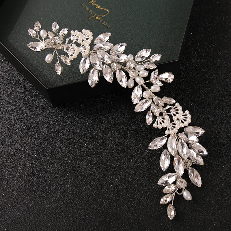 Женский обруч для волос с искусственным жемчугом серебристого цвета большими