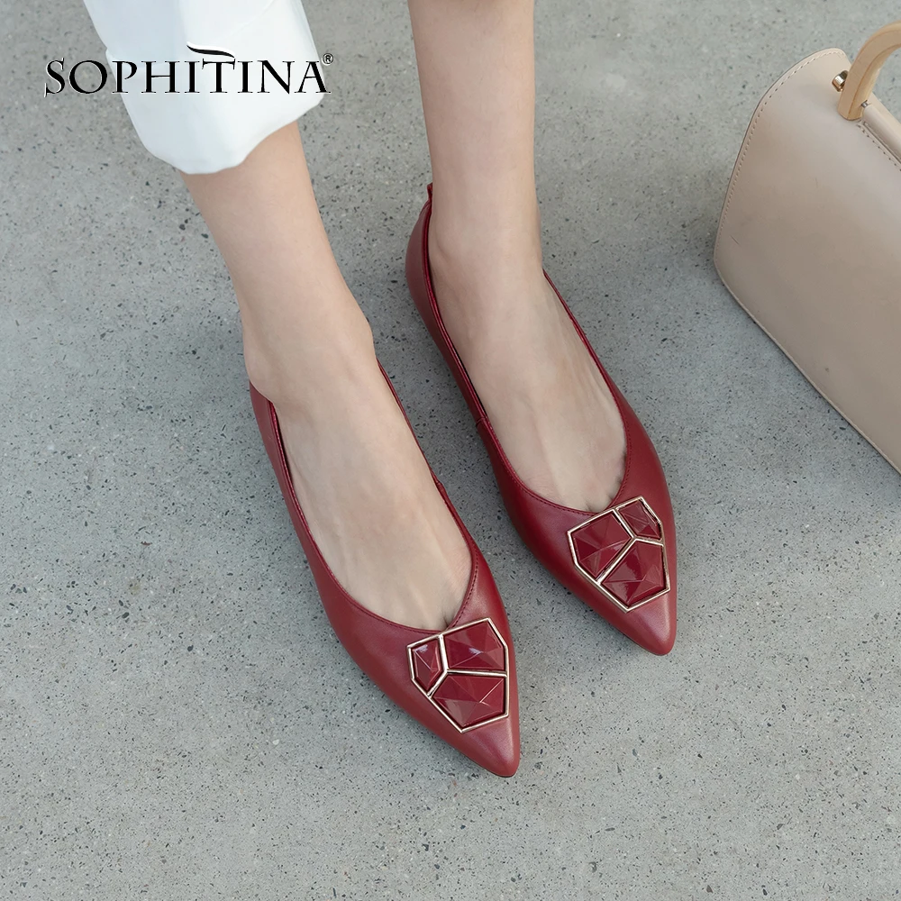 SOPHITINA/Модные женские офисные туфли на плоской подошве с острым носком и