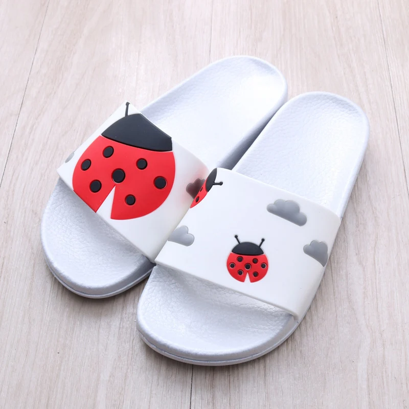 

2020 New Sandals And Slippers Women Summer Indoor Non-Slip Home Soft Bottom Flat Drag Bathroom Bath Home Wear Slippers Outside