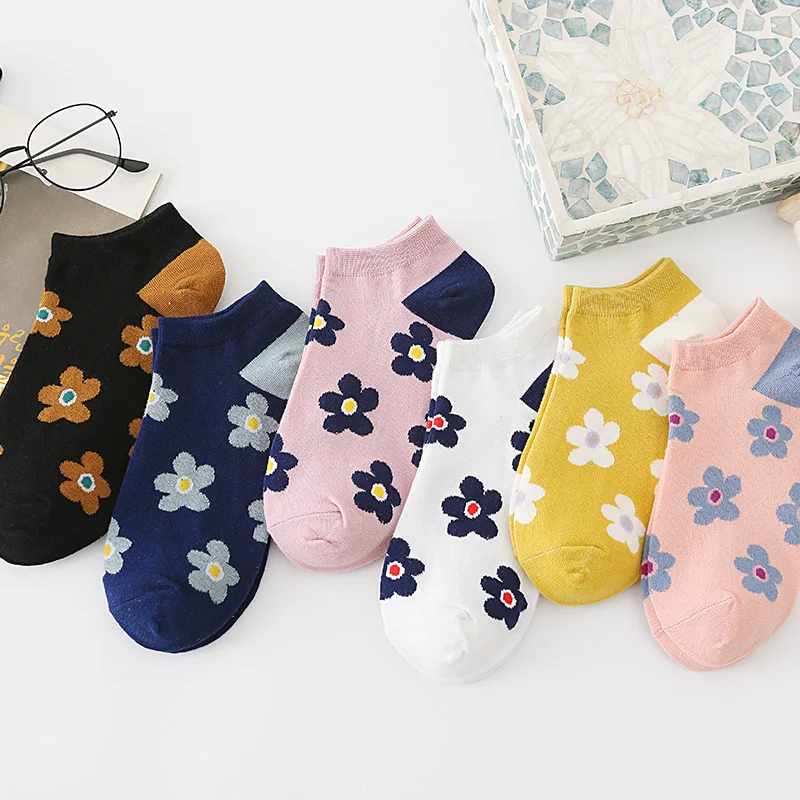 

Women Socks Cotton Floral Socks Flower Pattern Print Short Ankle Socks Cute Kawaii Harajuku Sock Girls Streetwear Invisible Soks