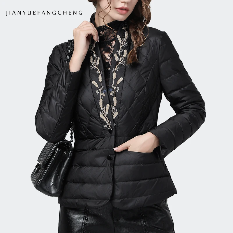

Winter Women Down Jacket 2020 New Casual Slim Black Embroidered V-Neck Long Sleeve Lightly Warm Thickened Vintage Puffer Coats