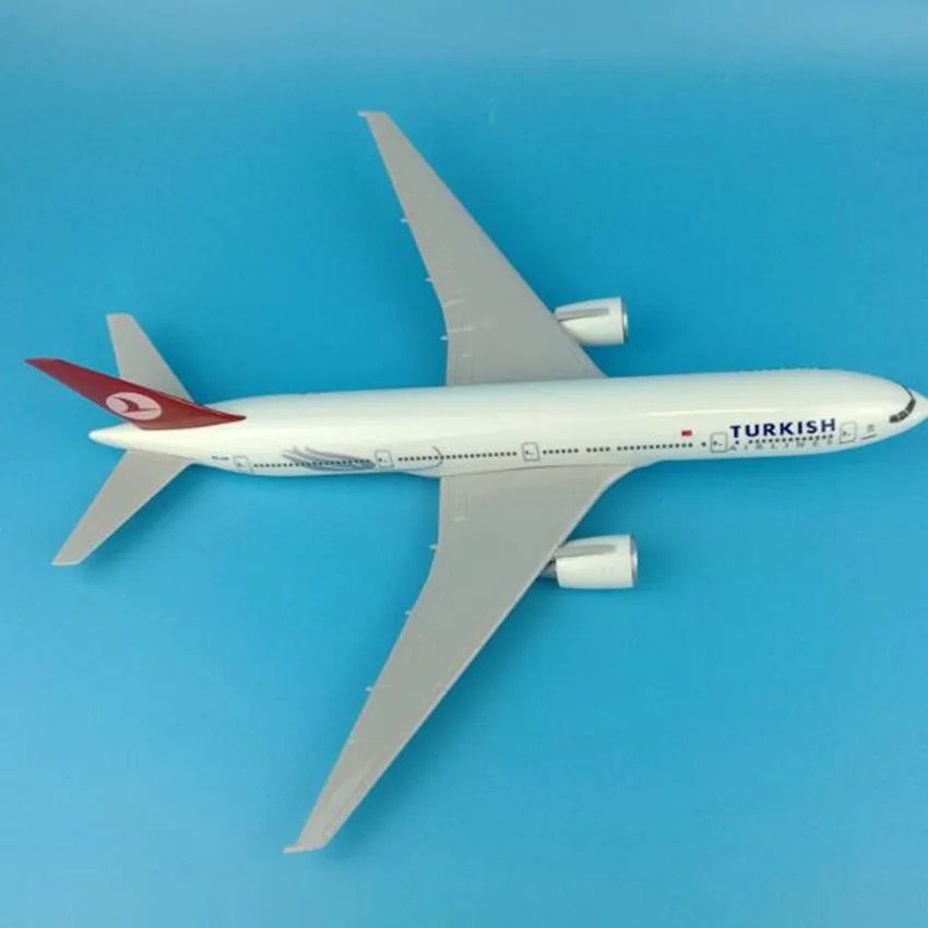 1:200 масштаб Boeing B777 32 см Турецкая авиасимулятор модель Турецкая Авиакомпания сплав самолет игрушка W база пластиковая плоскостная