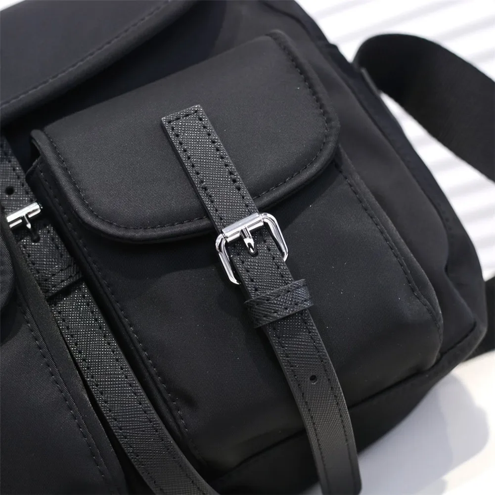 

Nylon large capacity messenger bag fashion men's boutique messenger bag