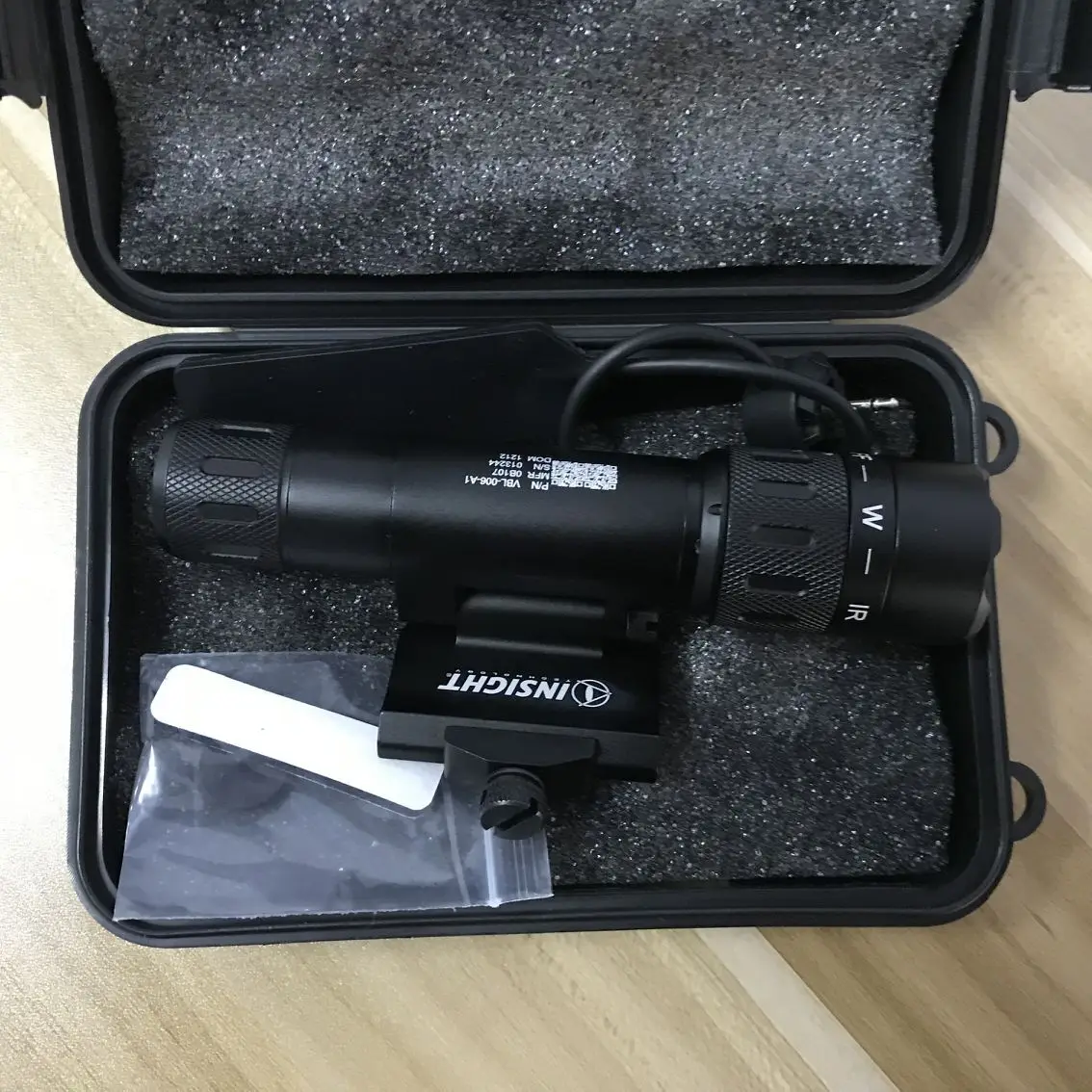 Светильник вспышка Element Night Evolution WMX200 Вращающийся складной кронштейн для охоты (NE