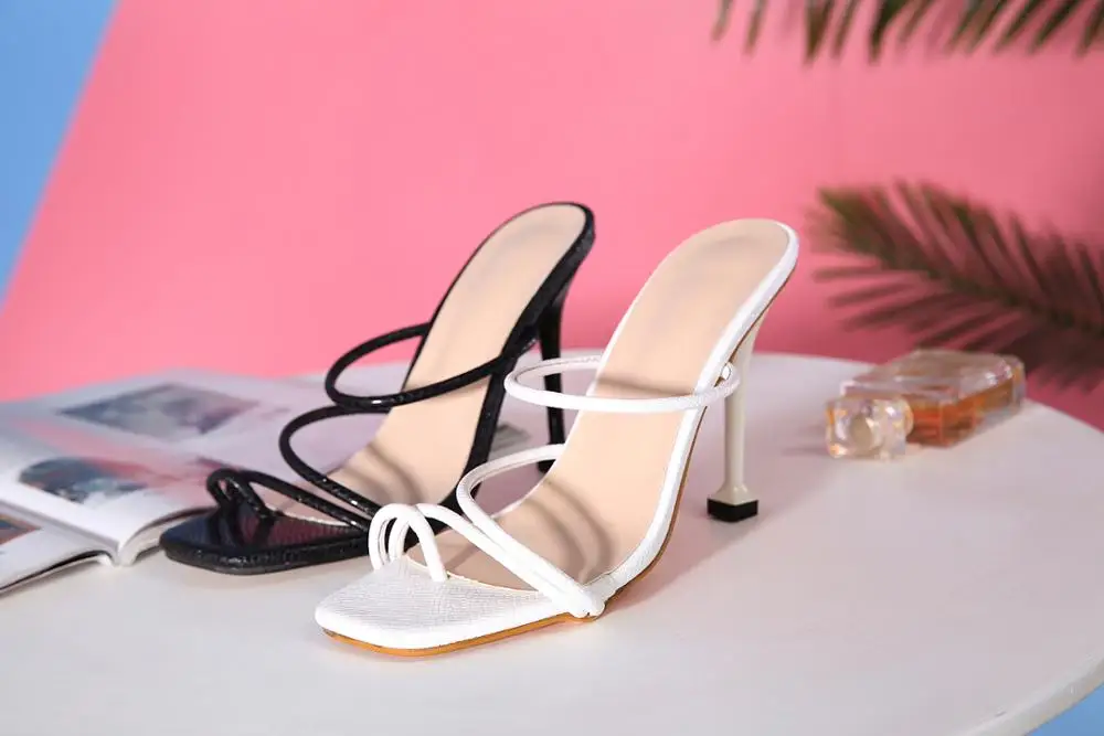 Летние женские босоножки Модель 2020 года Белые туфли на высоком каблуке Женские |