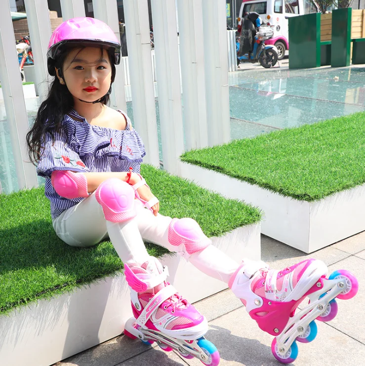 

Children's full flash roller skates roller skates adjustable skates