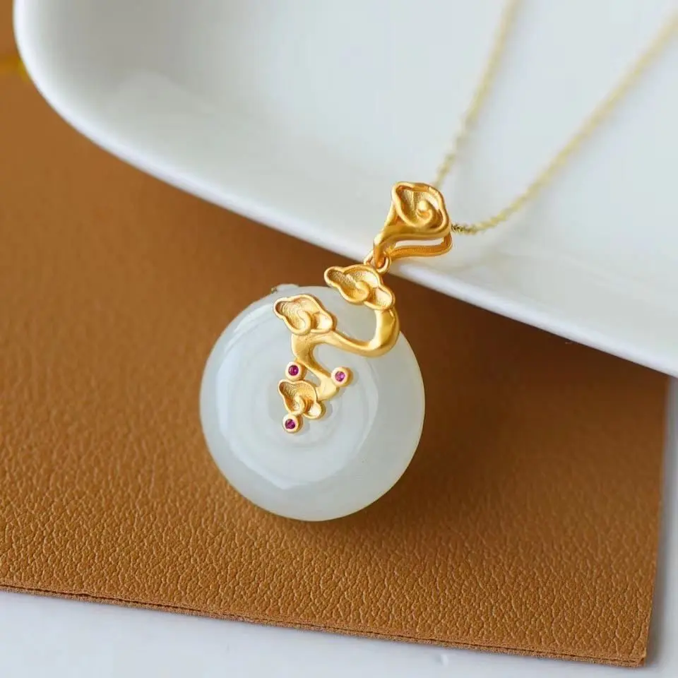 

New silver inlaid natural Hotan white Chalcedony Xiangyun Pendant Necklace Chinese style classical palace women's brand jewelry