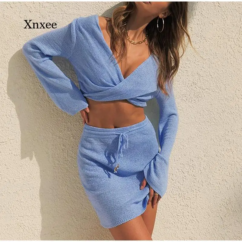 

2021 Summer Solid Color Women's Cropped Top V-Neck Flared Sleeve Skirt Suit Lace-Up Pleated Sexy Suit Party Two-Piece Suit