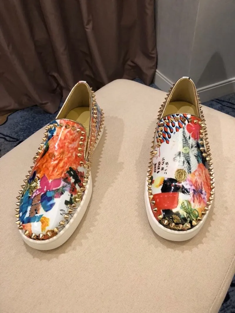 Лоферы мужские с красной подошвой Вулканизированная подошва без застежки