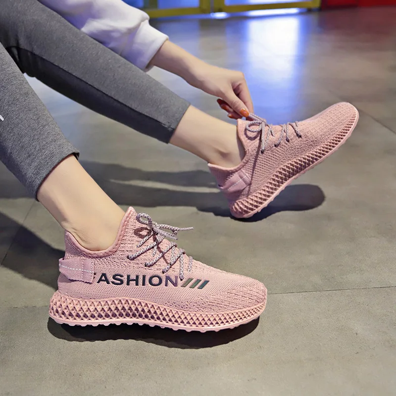 Женские дышащие кроссовки на танкетке повседневные сетчатые удобные для улицы